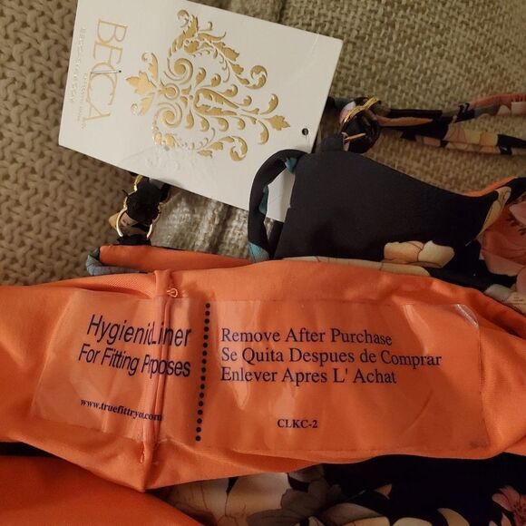 Becca First Date Printed Shirred One-Piece - NEW - Picture 9 of 9